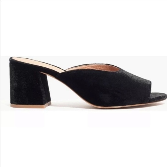 Madewell Shoes - Madewell Beatriz Mule Velvet Black